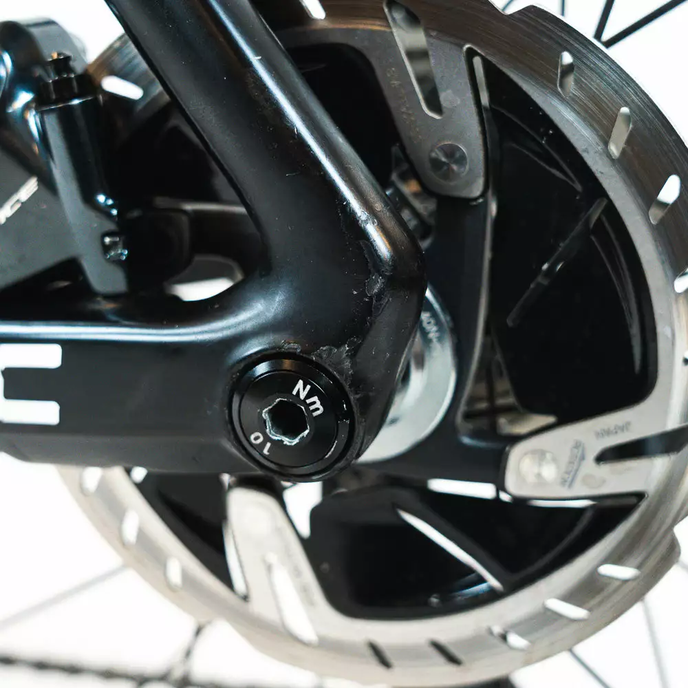 BMC Timemachine R01 Disc - 56 - Dura-Ace Di2 - Luca Coati (#1) - Team Qhubeka 38 BMC Timemachine R01 Disc - 56 - Dura-Ace Di2 - Luca Coati (#1) - Team Qhubeka - Billede 38