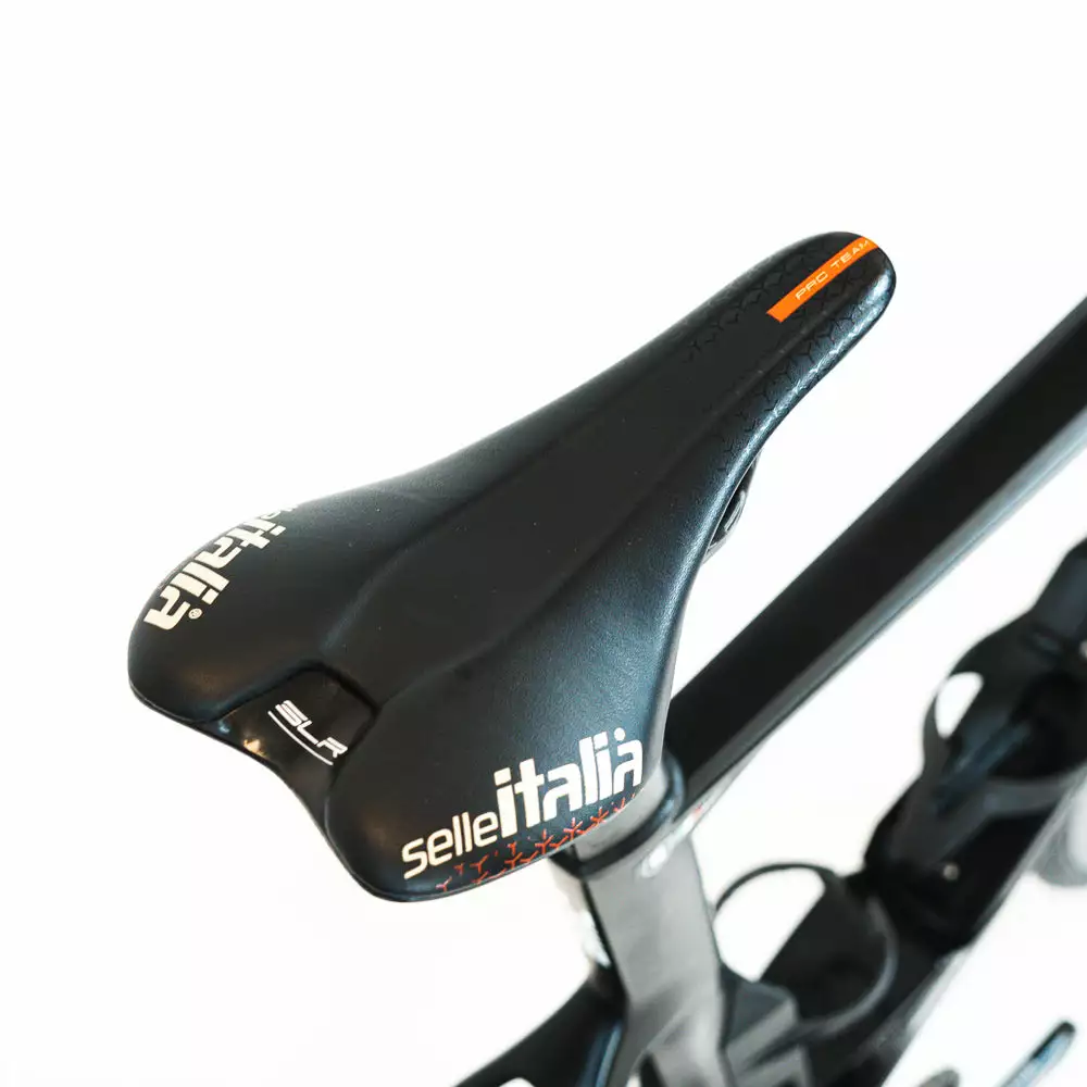 BMC Timemachine R01 Disc - 56 - Dura-Ace Di2 - Luca Coati (#1) - Team Qhubeka 57 BMC Timemachine R01 Disc - 56 - Dura-Ace Di2 - Luca Coati (#1) - Team Qhubeka - Billede 57