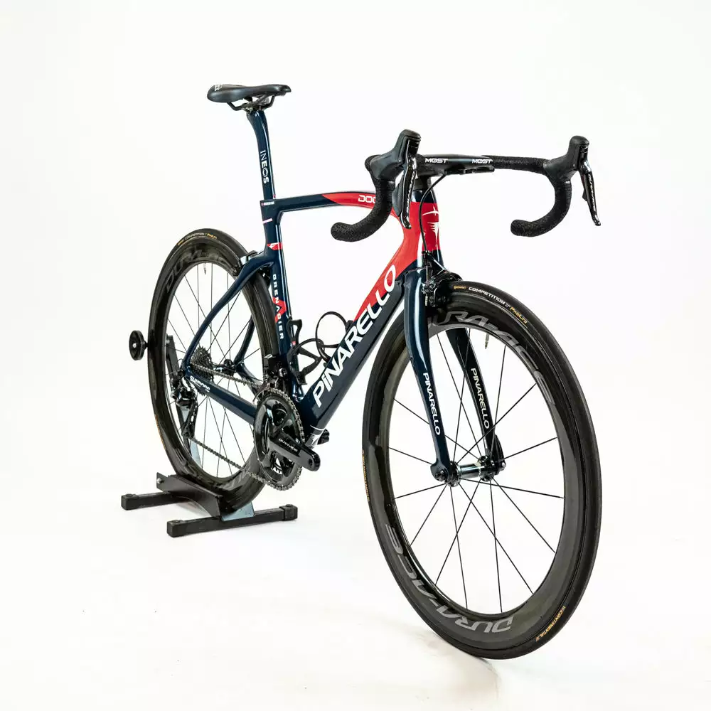 Pinarello Dogma F X-Light - Geoghegan Hart - 55 - Dura-Ace DI2 - Team Ineos Grenadiers 3 Pinarello Dogma F X-Light - Geoghegan Hart - 55 - Dura-Ace DI2 - Team Ineos Grenadiers - Billede 3