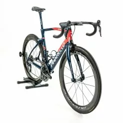 Pinarello Dogma F X-Light - Plapp - 56 - Dura-Ace DI2 - Team Ineos Grenadiers -Racercykler Salg DSC04152 51ea8e16 27b7 4037 afae d561df0809ad