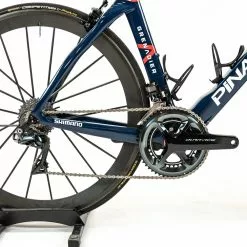 Pinarello Dogma F - Sivakov - 57.5 - Dura-Ace DI2 - Team Ineos Grenadiers -Racercykler Salg DSC04215 63213964 3df4 492d 8aeb 3bb4d772f2a9