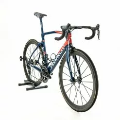 Pinarello Dogma F - Sivakov - 57.5 - Dura-Ace DI2 - Team Ineos Grenadiers -Racercykler Salg DSC04221 0413efbd 211a 4090 9c62 c174528254da