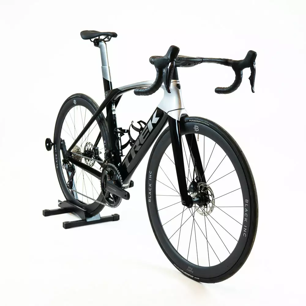 Trek Madone SLR 7 Gen 6 - Ultegra Di2 12 Speed 2 Trek Madone SLR 7 Gen 6 - Ultegra Di2 12 Speed - Billede 2