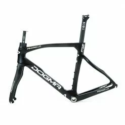 Pinarello Dogma F12 X-Light - 56 - Road Frameset - Team Ineos Grenadiers -Racercykler Salg DSC05983 73e20605 e821 449b b4a5 9aac62d35b9a