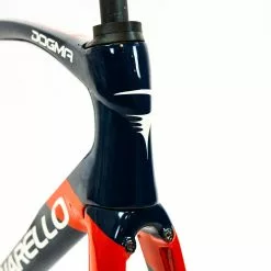 Pinarello Dogma F12 X-Light - Van Baarle - 57.5 - Road Frameset - Team Ineos Grenadiers 18 Pinarello Dogma F12 X-Light - Van Baarle - 57.5 - Road Frameset - Team Ineos Grenadiers -Racercykler Salg DSC06222 5a7628ed 7d40 4a75 a809 f0f11833c22e