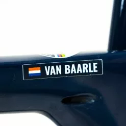 Pinarello Dogma F12 X-Light - Van Baarle - 57.5 - Road Frameset - Team Ineos Grenadiers -Racercykler Salg DSC06226 5a70b1b4 0280 4bc1 8a96 90ec06b0510f