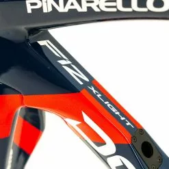 Pinarello F12 X-Light Road Frameset - Navarez - Team Ineos Grenadiers -Racercykler Salg DSC06385 ac9bed81 f0b2 4269 bb29 87d56aa8a8dd