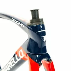 Pinarello F12 X-Light Road Frameset - Navarez - Team Ineos Grenadiers -Racercykler Salg DSC06394 93692a17 c4ad 402a a87d aef39c9831a4