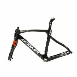 Pinarello Dogma F12 X-Light - Carapaz Giro - 50 - Road Frameset - Team Ineos Grenadiers 14 Pinarello Dogma F12 X-Light - Carapaz Giro - 50 - Road Frameset - Team Ineos Grenadiers -Racercykler Salg DSC06452 cccee4cc 84be 4d6b ae24 6d9c2ded4510