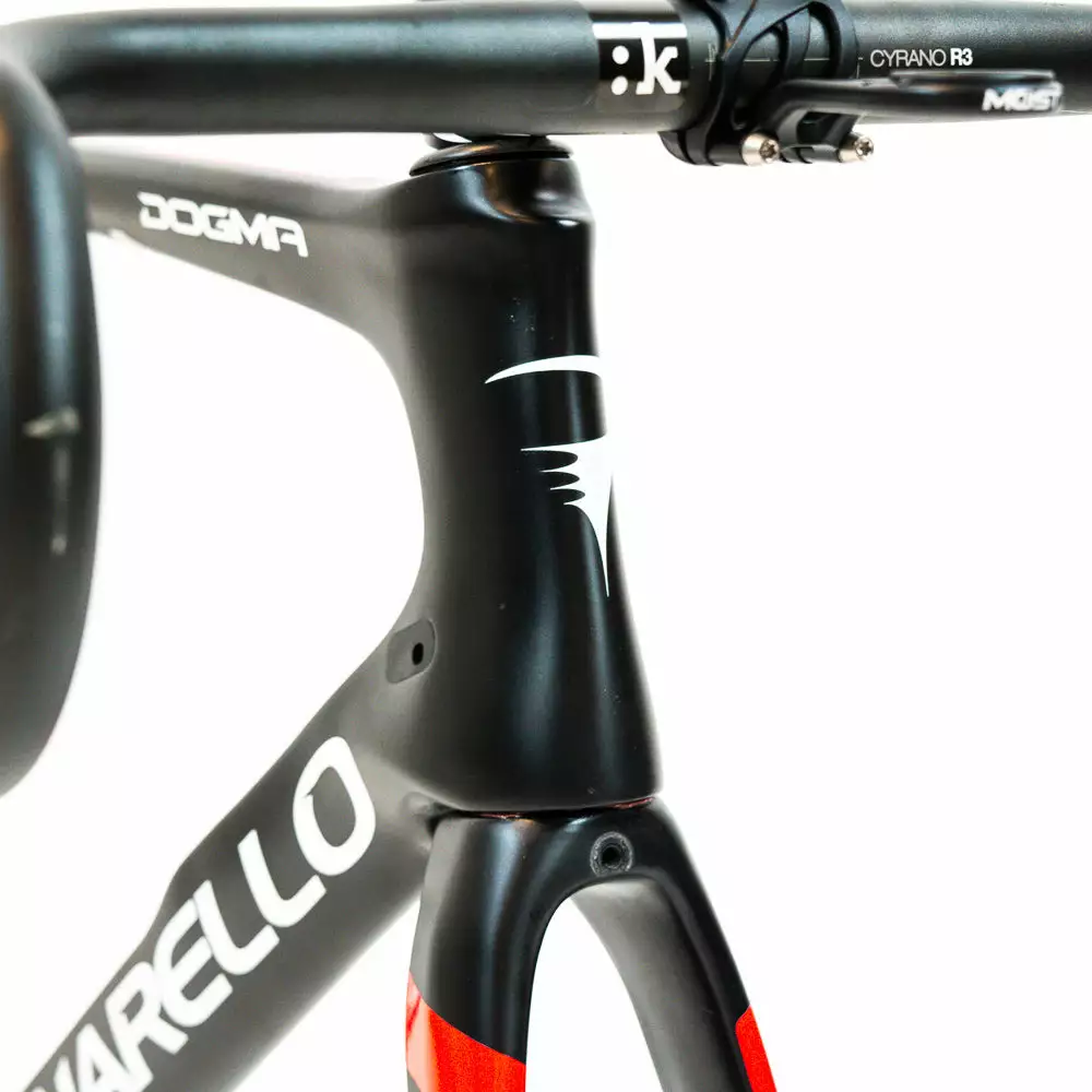 Pinarello Dogma K10 - Stannard - 57.5 - Road Frameset - Team Ineos Grenadiers 4 Pinarello Dogma K10 - Stannard - 57.5 - Road Frameset - Team Ineos Grenadiers - Billede 4