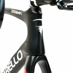 Pinarello Dogma K10 - Moscon - 55 - Road Frameset - Team Ineos Grenadiers 15 Pinarello Dogma K10 - Moscon - 55 - Road Frameset - Team Ineos Grenadiers -Racercykler Salg DSC06585 96fe9c75 ade3 41a0 af29 af1698f4c3ec