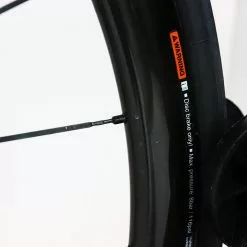 Ridley Fenix SLiC Disc - 58/L - Ultegra Di2 - Dura-Ace C40 Clincher Wheels -Racercykler Salg IMG 1523