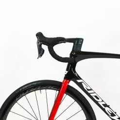 Ridley Fenix SLiC Disc - 58/L - Ultegra Di2 - Dura-Ace C40 Clincher Wheels -Racercykler Salg IMG 1545