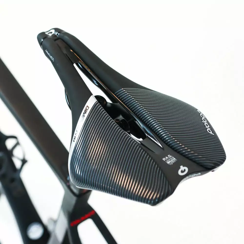 Colnago V3 Disc - 52s - SRAM Rival AXS - Black/Red 16 Colnago V3 Disc - 52s - SRAM Rival AXS - Black/Red - Billede 16