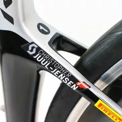 Scott Foil RC PRO - M/54 - Dura-Ace Di2 - Christoffer Juul-Jensen - Mitchelton Scott 72 Scott Foil RC PRO - M/54 - Dura-Ace Di2 - Christoffer Juul-Jensen - Mitchelton Scott -Racercykler Salg IMG 2905 59218392 24ba 4fd1 8579 437d5fb5f6f2