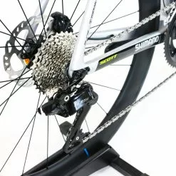 Scott Addict RC Pro Disc - 56/L - Shimano 105 Di2 - 12-speed -Racercykler Salg IMG 5844