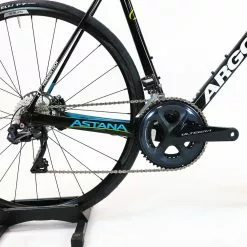 Argon 18 Gallium Pro Disc - 54 - Ultegra Di2 - Astana 21 Argon 18 Gallium Pro Disc - 54 - Ultegra Di2 - Astana -Racercykler Salg IMG 5930