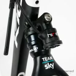 Pinarello Dogma K10 - Frameset - 57,5 - C. Knees - Team Sky 16 Pinarello Dogma K10 - Frameset - 57,5 - C. Knees - Team Sky -Racercykler Salg P1560835