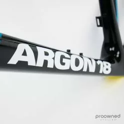 Argon 18 Gallium Pro Disc - Frameset - 60/XL - Team Astana 14 Argon 18 Gallium Pro Disc - Frameset - 60/XL - Team Astana -Racercykler Salg P1610389 2