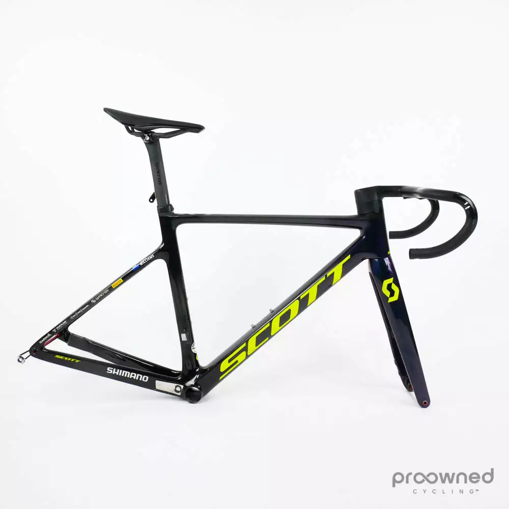 Scott Addict RC Pro Disc Frameset - S/52 - G. Williams - Mitchelton-Scott 1 Scott Addict RC Pro Disc Frameset - S/52 - G. Williams - Mitchelton-Scott
