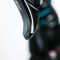 Pinarello Dogma K10S Disc - Roadbike - Dura-Ace Di2 - 57 - Team Sky 46 Pinarello Dogma K10S Disc - Roadbike - Dura-Ace Di2 - 57 - Team Sky -Racercykler Salg P1810743