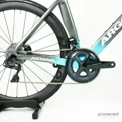 Argon 18 Nitrogen Pro Disc - L - Ultegra Di2 - Astana Pro Team -Racercykler Salg P1860614 1cd73c1d 35bd 47b4 ad31 6dbf24f3d779