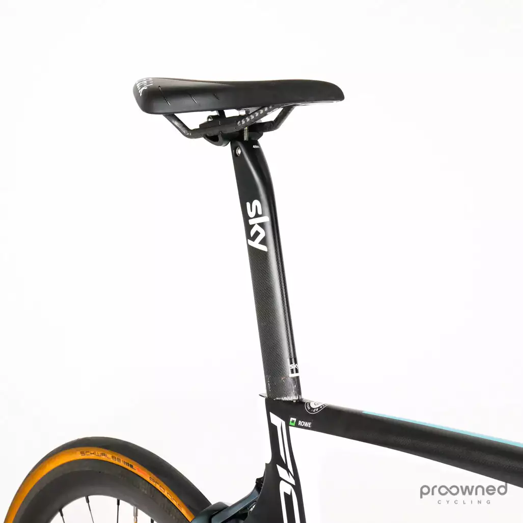 Pinarello F10 - 57,5 - Luke Rowe - Shimano Ultegra Di2 8050 8 Pinarello F10 - 57,5 - Luke Rowe - Shimano Ultegra Di2 8050 - Billede 8