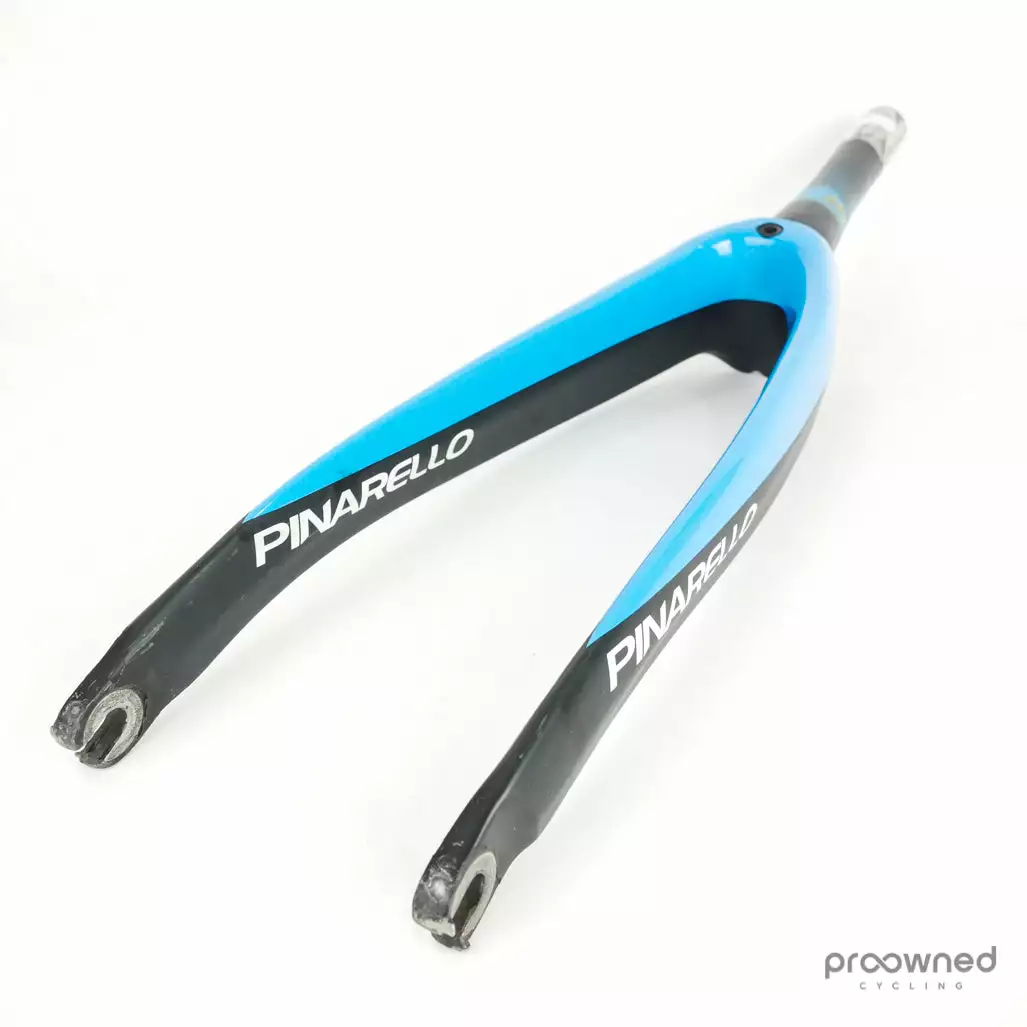 Pinarello K8s Fork - Black/Blue 1 Pinarello K8s Fork - Black/Blue