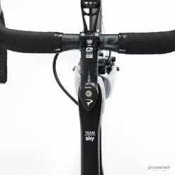 Pinarello Dogma F10 - 53 - Carbon Road Bike - Dura Ace Di2 - Team Sky -Racercykler Salg Photo By Aaron Kiashek 18 7e81dcd1 24b1 4f6c a76c dcc7f9248559