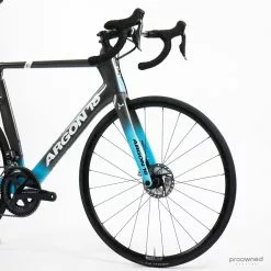 Argon 18 Nitrogen Pro Disc - L - Ultegra Di2 - Team Astana -Racercykler Salg Photo By Aaron Kiashek 22 71874c83 1a5e 4cfe 9ece 4df50d5da532