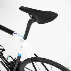 Factor O2 VAM Disc - Roadbike - Ultegra Di2 - 58 - R. Sutherland - Israel Start-Up Nation 37 Factor O2 VAM Disc - Roadbike - Ultegra Di2 - 58 - R. Sutherland - Israel Start-Up Nation -Racercykler Salg Photo By Aaron Kiashek 39 6f4870f5 2526 474b bc81 995035ea75bb