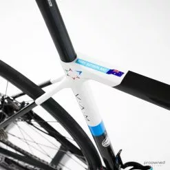 Factor O2 VAM Disc - Roadbike - Ultegra Di2 - 58 - R. Sutherland - Israel Start-Up Nation 41 Factor O2 VAM Disc - Roadbike - Ultegra Di2 - 58 - R. Sutherland - Israel Start-Up Nation -Racercykler Salg Photo By Aaron Kiashek 43 44eee796 1ac9 47ef a0c9 6b3f40b4d842