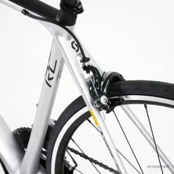 Scott Addict RC Pro - S/52 - Dura-Ace Di2 - Mitchelton-Scott 33 Scott Addict RC Pro - S/52 - Dura-Ace Di2 - Mitchelton-Scott -Racercykler Salg Photo By Aaron Kiashek 60 27289f5f 4298 431a 8b1b 88910c8a0697