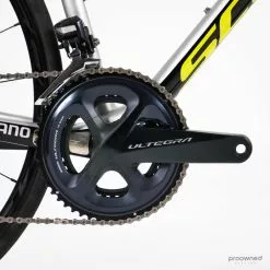 Scott Addict Disc RC Pro - 49 - Simon Yates - Ultegra Di2 32 Scott Addict Disc RC Pro - 49 - Simon Yates - Ultegra Di2 -Racercykler Salg Photo By Aaron Kiashek 63 a2456c21 a241 4a9a 8f58 a8524e92a1ff