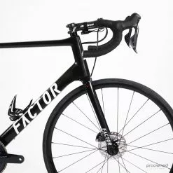 Factor O2 VAM Disc - Roadbike - Ultegra Di2 - 58 - M. Brändle - Israel Start-Up Nation -Racercykler Salg Photo By Aaron Kiashek 65