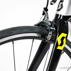 Scott Addict RC Pro - S/52 - Dura-Ace Di2 - Mitchelton-Scott 38 Scott Addict RC Pro - S/52 - Dura-Ace Di2 - Mitchelton-Scott -Racercykler Salg Photo By Aaron Kiashek 65 cd1d9e86 8187 4469 8307 93e084e66ae1