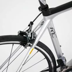 Scott Addict RC Pro - S/52 - Dura-Ace Di2 - Mitchelton-Scott 44 Scott Addict RC Pro - S/52 - Dura-Ace Di2 - Mitchelton-Scott -Racercykler Salg Photo By Aaron Kiashek 71 681602f0 0b02 477d 80f3 8fd3835fc170