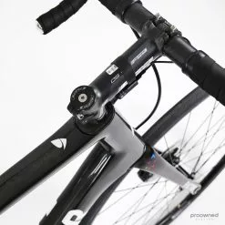 Factor O2 VAM Disc - Roadbike - Ultegra Di2 - 58 - M. Brändle - Israel Start-Up Nation -Racercykler Salg Photo By Aaron Kiashek 76