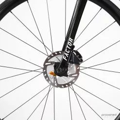 Factor O2 VAM Disc - Roadbike - Ultegra Di2 - 58 - M. Brändle - Israel Start-Up Nation -Racercykler Salg Photo By Aaron Kiashek 81