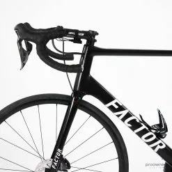 Factor O2 VAM Disc - Roadbike - Ultegra Di2 - 58 - M. Brändle - Israel Start-Up Nation -Racercykler Salg Photo By Aaron Kiashek 85