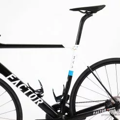 Factor O2 VAM Disc - Roadbike - Ultegra Di2 - 58 - M. Brändle - Israel Start-Up Nation -Racercykler Salg Photo By Aaron Kiashek 91