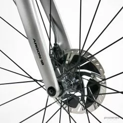 Argon 18 Nitrogen Pro Disc - 54 - Ultegra Di2 -Racercykler Salg Photo By Aaron Kiashel CYKOM 2022 9